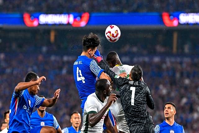 关于精彩纷呈的国际足球盛事引发球迷热议的信息