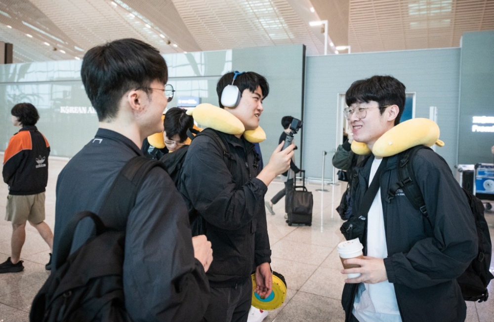 MAD轻取FLY,Keria操刀奇招英雄翻盘强强对话淘汰赛,让粉丝疯狂欢呼的简单介绍 MAD轻取FLY,Keria操刀奇招英雄翻盘强强对话淘汰赛,让粉丝疯狂欢呼的简单介绍