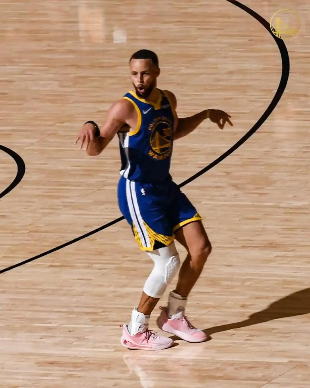 NBA总决赛G1：火箭力克勇士取得开门红