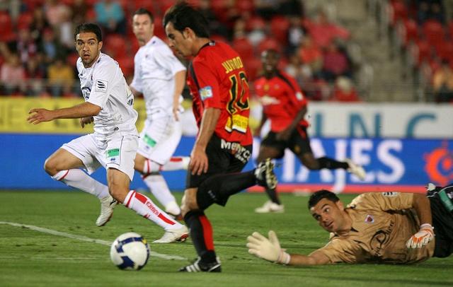 格拉纳达主场胜巴列卡诺，取得关键三分！