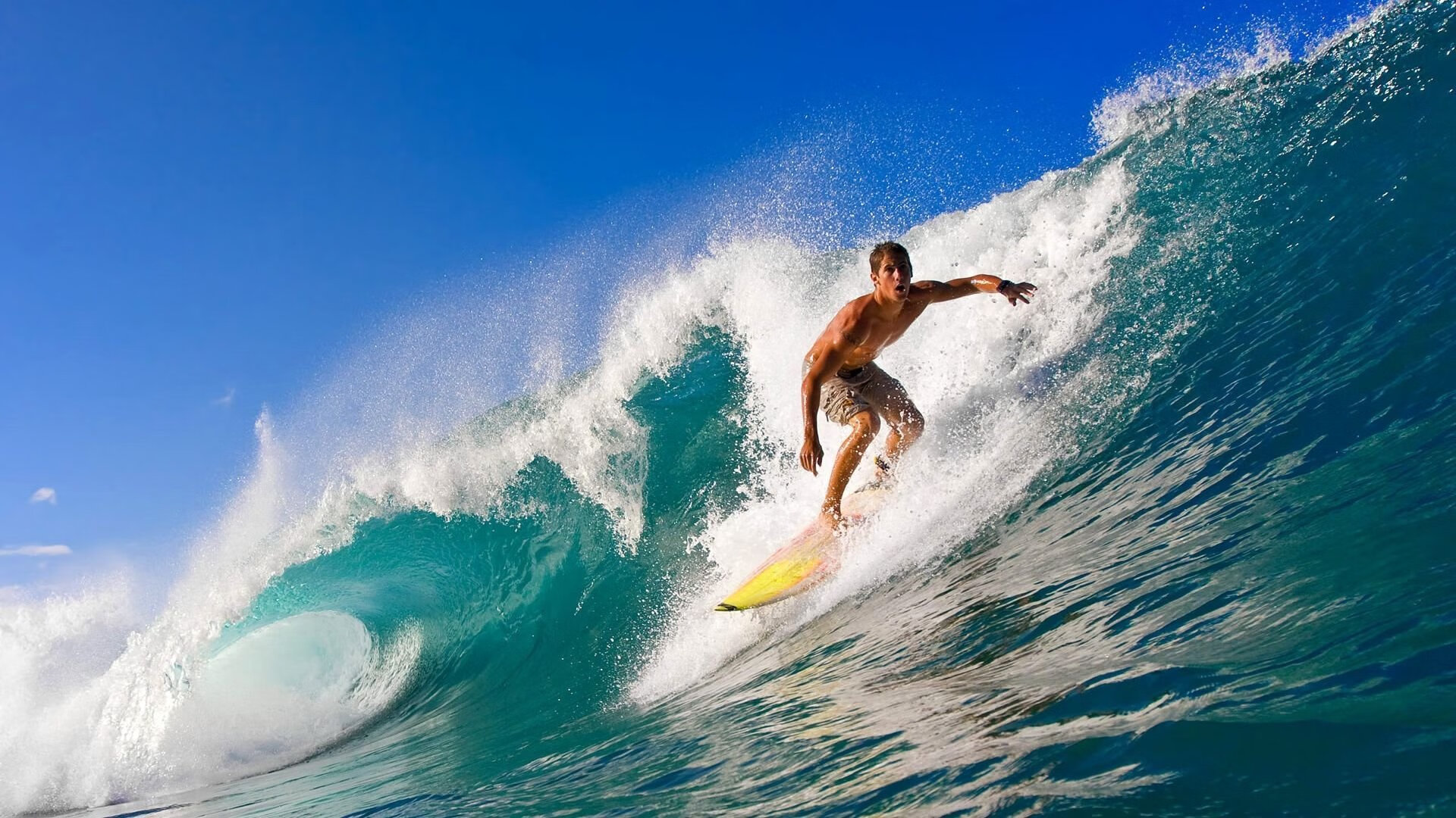 绝杀背后的硝烟,拉塞尔火热状态难撼迈凯伦精密计算